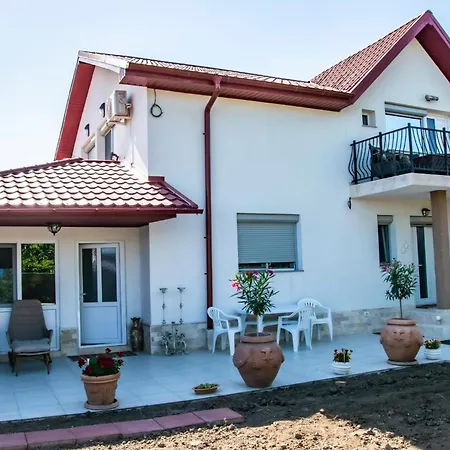 Casa Livia Pensión 3*